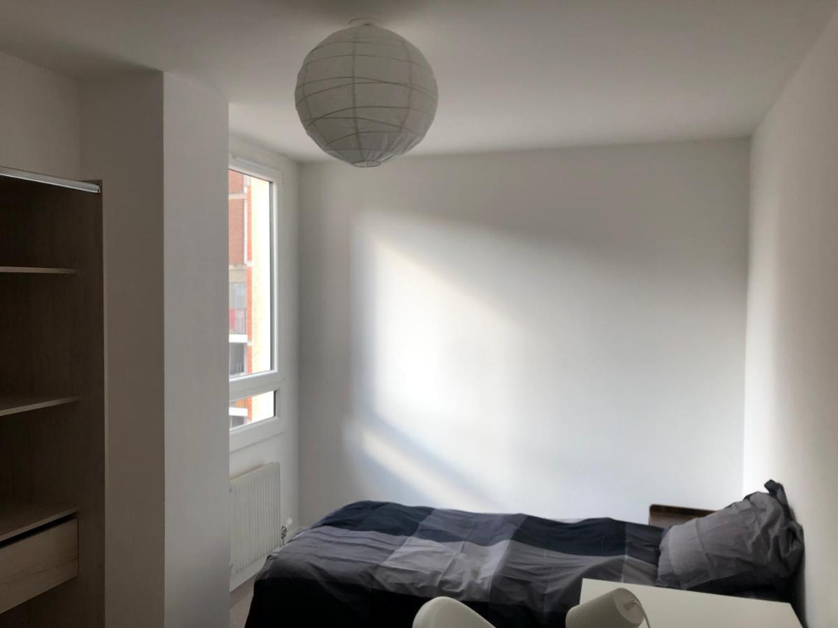 Evry Time Bed and Breakfast Courcouronnes Buitenkant foto
